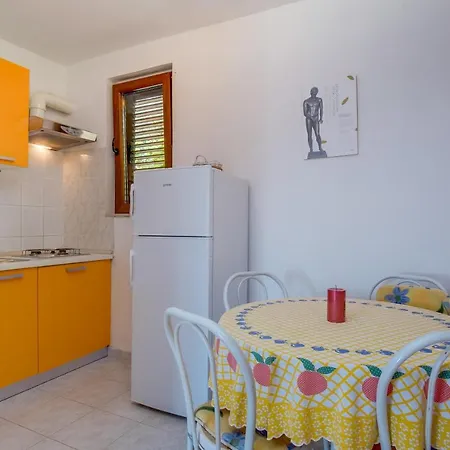 Julija Appartement *