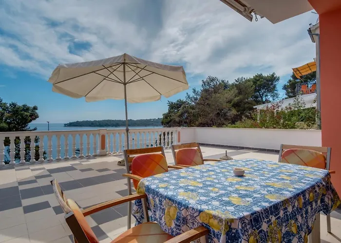Julija Apartament Mali Lošinj