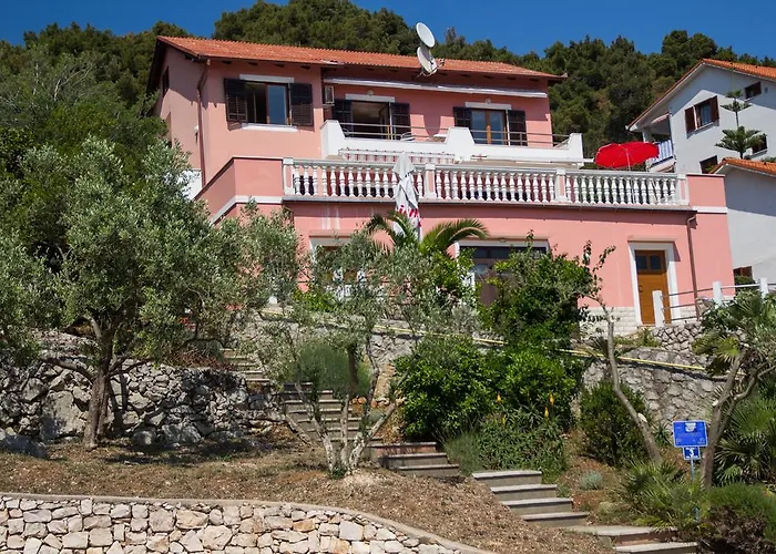 Julija Apartament *