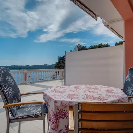 Apartman Julija *